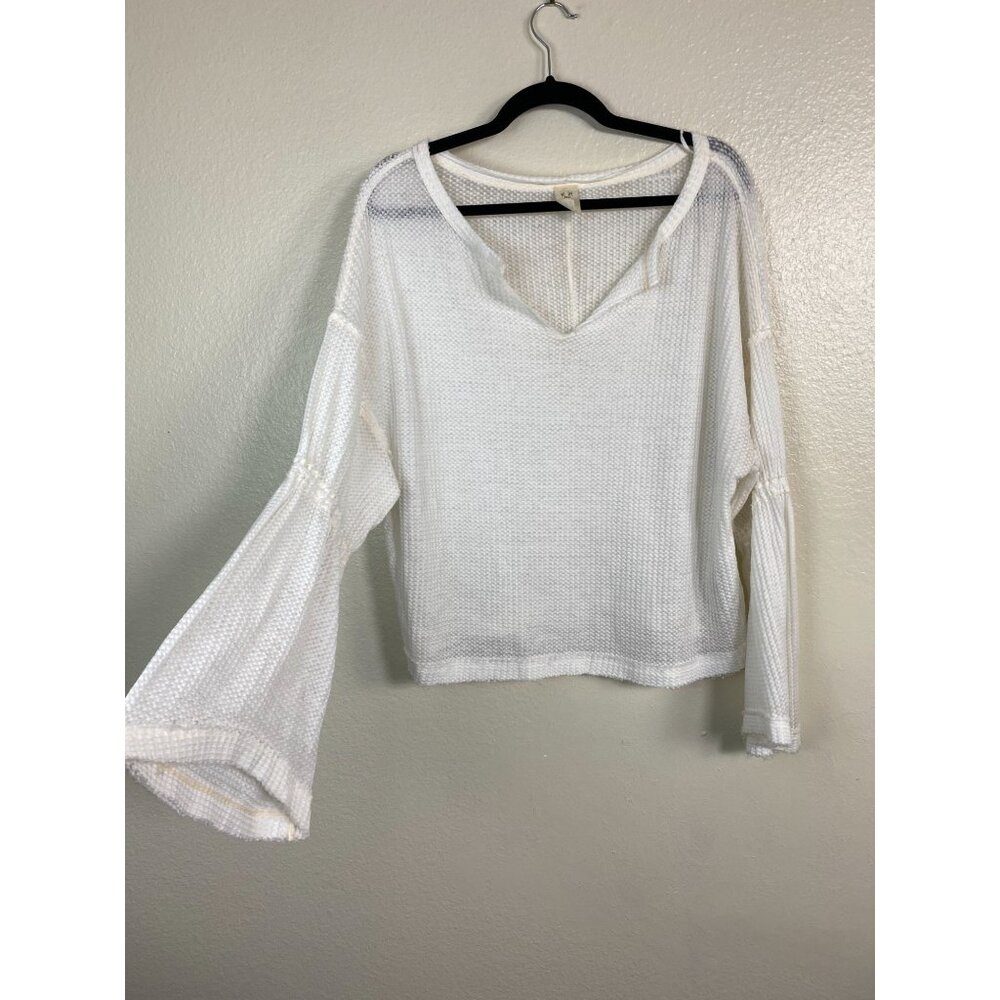 Free People Women White Waffle Knit Top Bell Sleeves Size Small Boho Festival